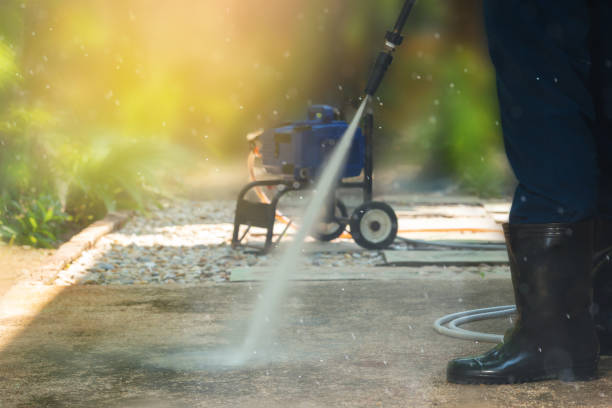 Best Solar Panel Cleaning  in Bayshore Gardens, FL
